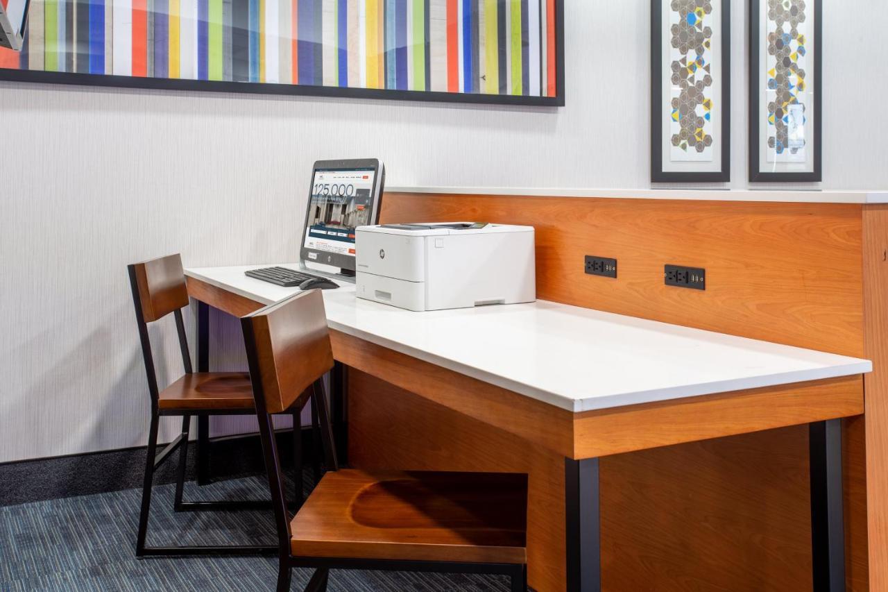 Holiday Inn Express Hotel & Suites Fort Wayne By Ihg Ellisville Zewnętrze zdjęcie